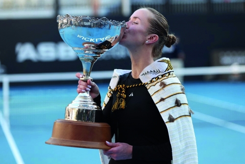 Svitolina powers to Auckland title in Australian Open warm-up Svitolina powers to Auckland title in Australian Open warm-up