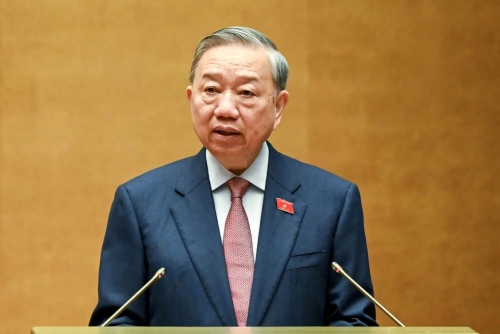 Vietnam parliament elects Communist Party leader To Lam as president