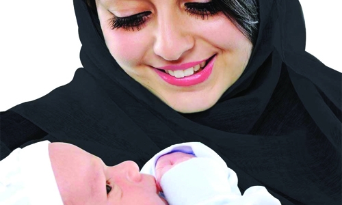 Mothers urged to apply for children's free health services Mothers urged to apply for children's free health services