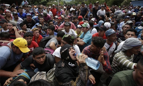 Stuck at US border, caravan migrants losing hope