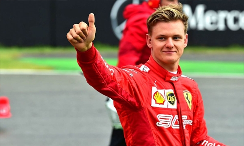 Mick Schumacher signs F1 contract with Haas