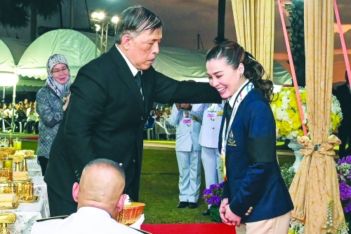 Thai queen wins SEA Games gold in sailing 