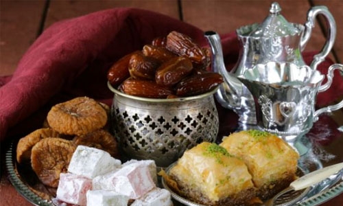 What to Eat for Iftar What to Eat for Iftar