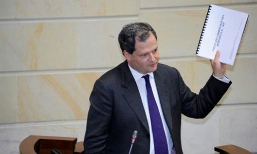 Colombia peace accord wins Senate approval