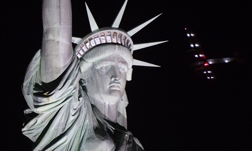 Solar Impulse 2 leaves New York, begins Atlantic crossing Solar Impulse 2 leaves New York, begins Atlantic crossing