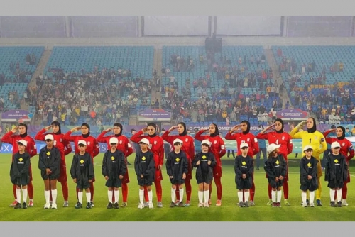 Iranian Footballers Travel Back via Turkey After Controversy