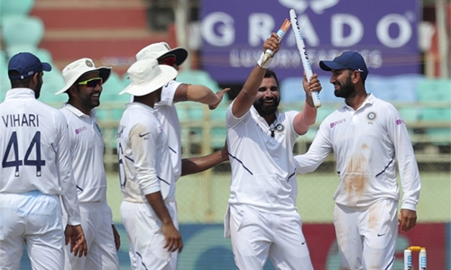 India crush Proteas in first Test