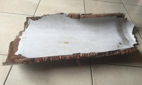South Africa examines debris for possible MH370 links South Africa examines debris for possible MH370 links