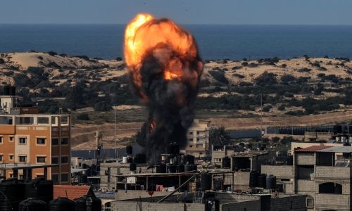Israel pounds Gaza after US blocks UN ceasefire