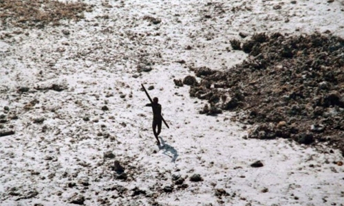 Indian police face-off with tribe in American missionary killing Indian police face-off with tribe in American missionary killing