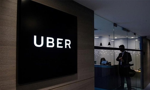 Hong Kong police arrest 21 Uber drivers in sting