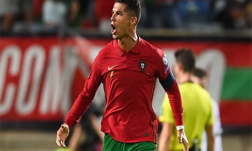 Ronaldo claims world record, becomes highest scoring men's international player
