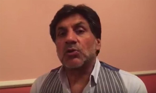 Sacked UK Pakistani actor sorry for India Twitter 'madness'