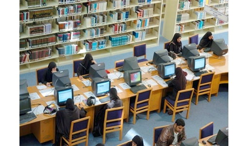 21,395 illiterates in Bahrain 21,395 illiterates in Bahrain