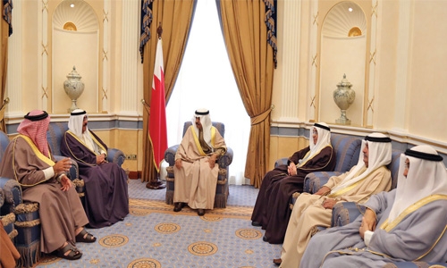 ‘Ignore crisis mongers’ ‘Ignore crisis mongers’