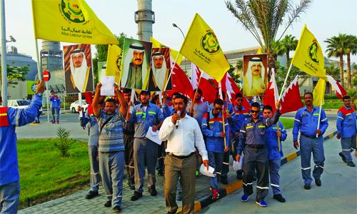 Dismissed trainees carry on stir on Alba premises Dismissed trainees carry on stir on Alba premises