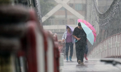 Taiwan shuts down as Typhoon Megi strikes Taiwan shuts down as Typhoon Megi strikes