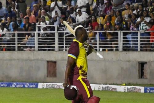 Russell’s sparkling farewell in vain as Australia sprint to T20 win