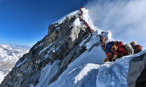 US climber becomes 11th Everest fatality US climber becomes 11th Everest fatality