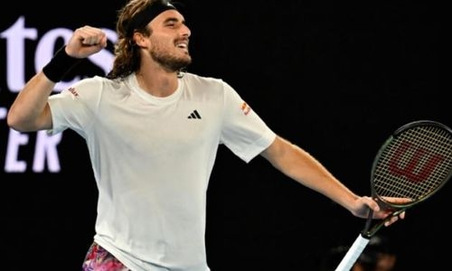 Impressive Tsitsipas to face Khachanov in Australian Open semis Impressive Tsitsipas to face Khachanov in Australian Open semis