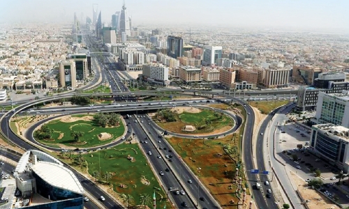 Non-Saudis banned from publishing advertisements on social media
