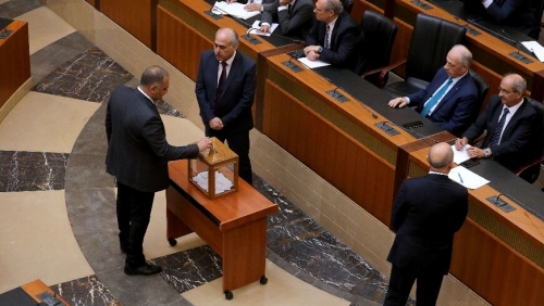 Lebanon fails to elect new president as political crisis deepens