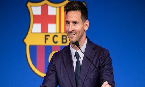Lionel Messi agrees to two-year deal with Paris Saint-Germain Lionel Messi agrees to two-year deal with Paris Saint-Germain