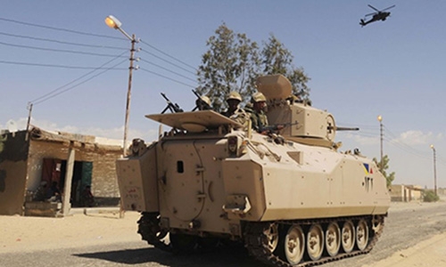Bomb kills two Egyptian soldiers in Sinai: army Bomb kills two Egyptian soldiers in Sinai: army