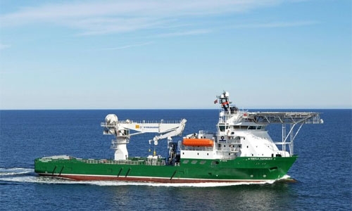 Objects spotted near suspected MH370 crash site