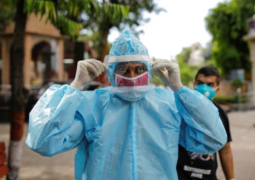 India coronavirus cases cross 3 million mark