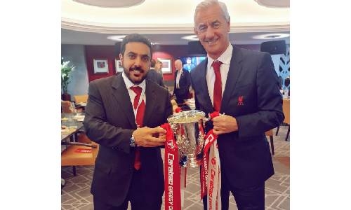 Shaikh Ahmed visits Liverpool FC, meets with legendary players