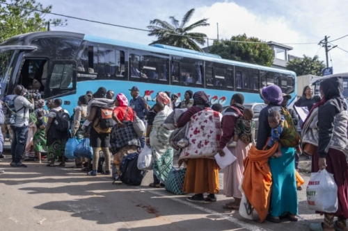 2,745 foreigners sent home in a week, South Africa says 2,745 foreigners sent home in a week, South Africa says