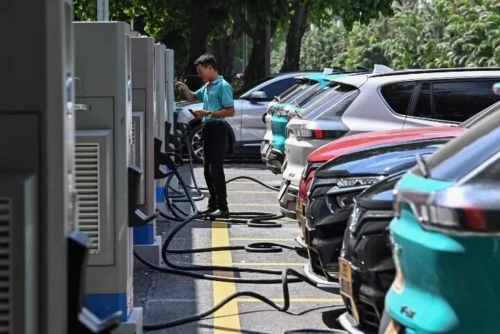 Fuel Crisis Accelerates Asia’s EV Shift Fuel Crisis Accelerates Asia’s EV Shift