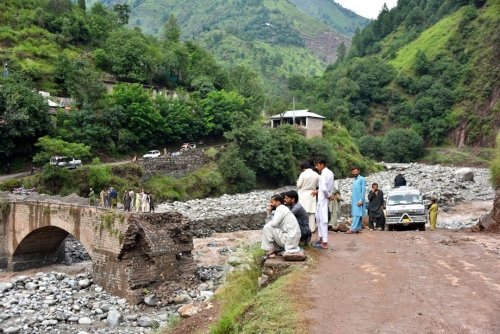 Pakistan Floods Kill 199 Pakistan Floods Kill 199