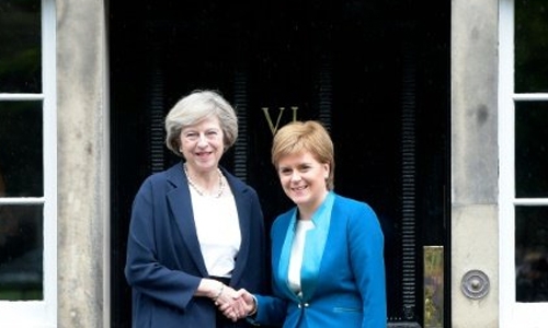 Britsh PM seeks to unite first ministers over Brexit plans