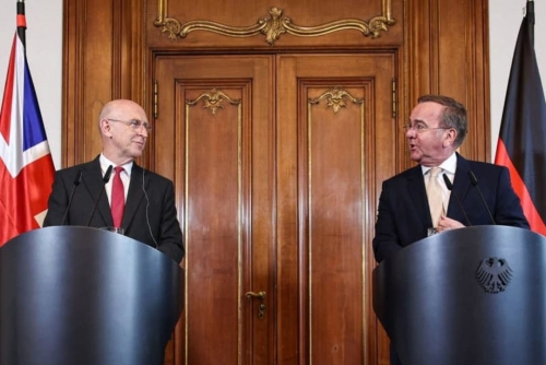 Britain, Germany jointly developing missiles: ministers 