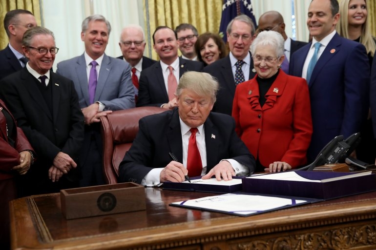 US govt hits a wall