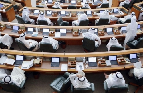 Kuwait court orders detention of former PM