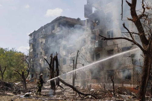 Russian Strike on Ukraine Warehouse Kills 3