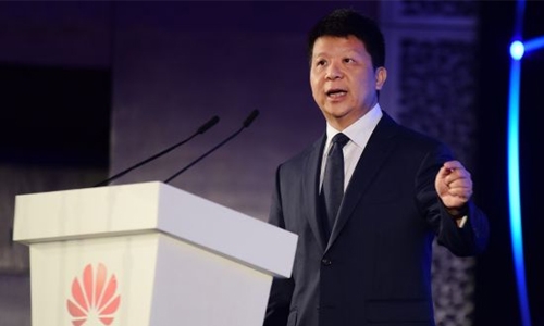Huawei expects 21pc revenue rise Huawei expects 21pc revenue rise