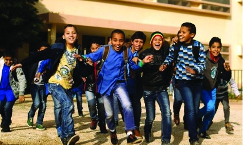 Children return to school in Libya's war-torn Benghazi Children return to school in Libya's war-torn Benghazi