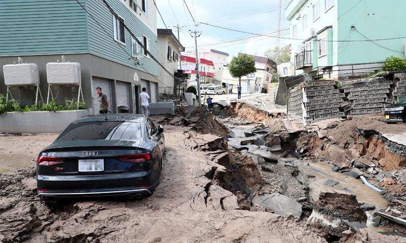 Japan quake toll rises to 18 Japan quake toll rises to 18