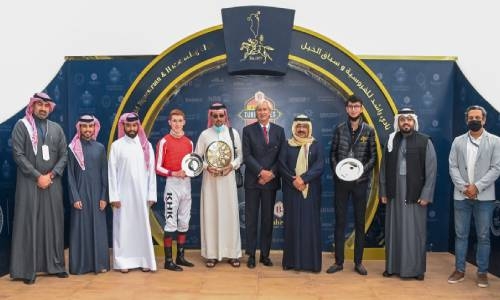 Tawaareq triumphs in Bahrain Turf Series
