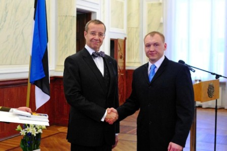 Russia frees Estonian officer in spy swap Russia frees Estonian officer in spy swap
