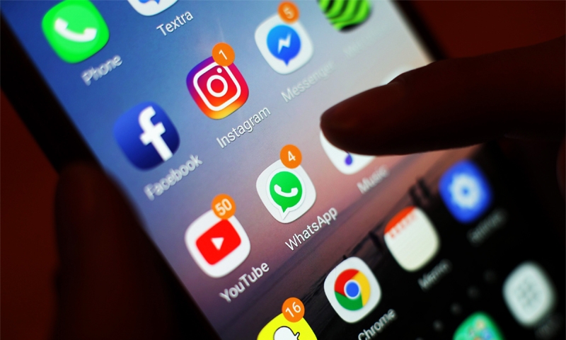 Egypt parliament bill to monitor social media