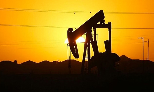 Russia, Saudi call for oil output deal extension Russia, Saudi call for oil output deal extension