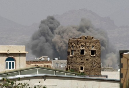 Heavy air raids pound Yemen capital after rebel attack