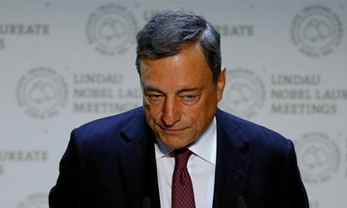 ECB extends historic low rates, details cheap bank loans ECB extends historic low rates, details cheap bank loans