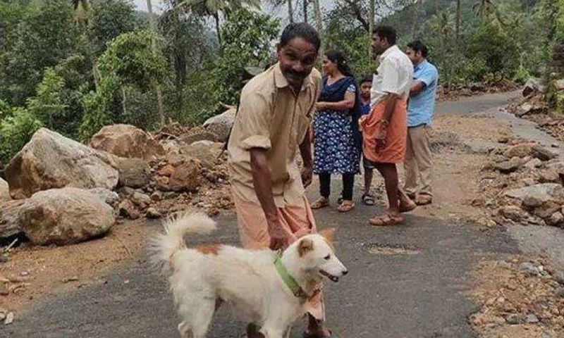 Hero dog saves Indian family in flood-hit Kerala Hero dog saves Indian family in flood-hit Kerala