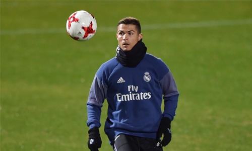 I'm staying at Real, says Ronaldo